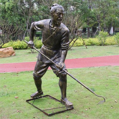 民俗戶(hù)外田園銅雕干農(nóng)活的人物景觀(guān)雕塑