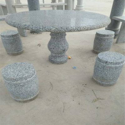 門口石材石桌石凳是怎么制作出來(lái)的？