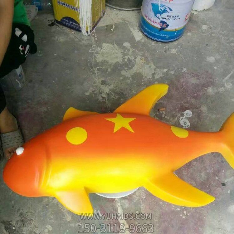 卡通創意玻璃鋼小魚擺件雕塑