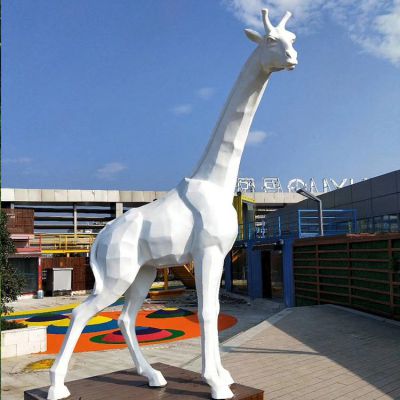 動物園景區玻璃鋼抽象大型長頸鹿雕塑