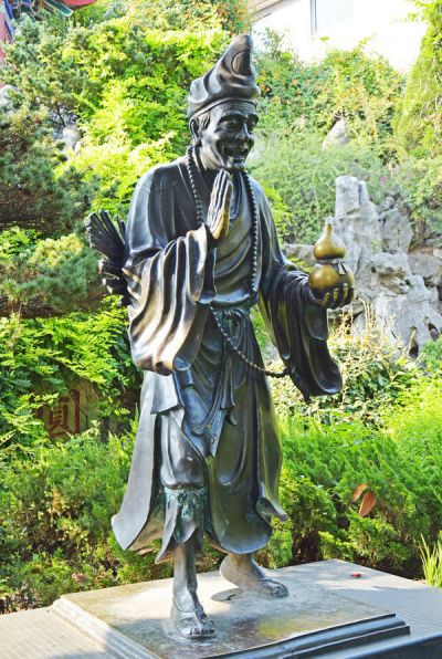 彩色不銹鋼剪影運(yùn)動人物銅雕作品圖片大全