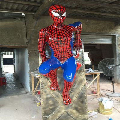 玻璃鋼蜘蛛俠仿真蜘蛛俠雕塑作品圖片大全