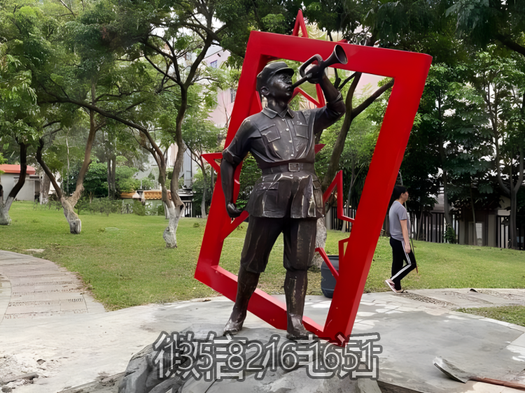 公園擺件銅雕吹軍號的紅軍戰士雕塑