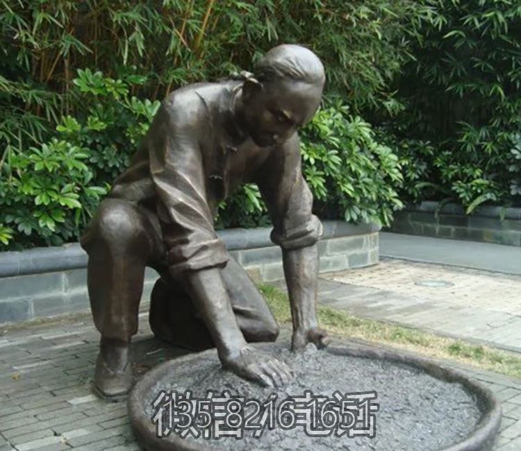 廣場(chǎng)銅雕茶文化曬青的人物雕塑