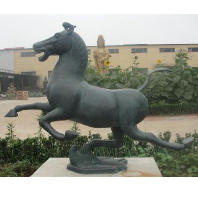 馬踏飛燕青銅馬兒雕塑